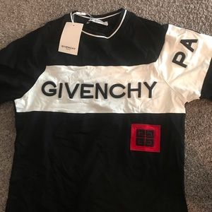 Givenchy black/white tshirt
